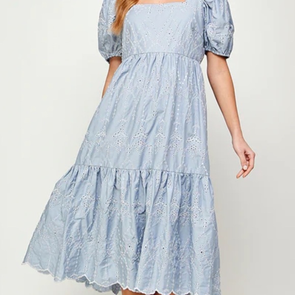 Periwinkle Embroidered Floral Dress - Picture 2 of 11